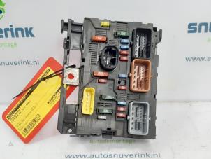 Gebrauchte Sicherungskasten Citroen C3 (FC/FL/FT) 1.6 16V Preis € 50,00 Margenregelung angeboten von Snuverink Autodemontage