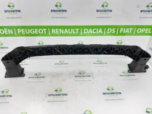 Używane Rama zderzaka przód Peugeot 308 (4A/C) 1.6 VTI 16V Cena € 35,00 Procedura marży oferowane przez Snuverink Autodemontage
