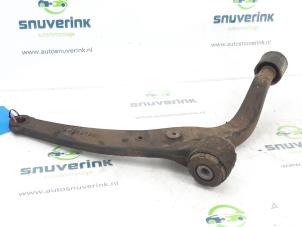 Used Front wishbone, right Peugeot 607 (9D/U) 2.7 HDi V6 24V Price € 70,00 Margin scheme offered by Snuverink Autodemontage