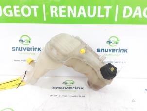 Usagé Réservoir d'expansion Renault Laguna Coupé (DT) 2.0 Turbo 16V GT Prix € 20,00 Règlement à la marge proposé par Snuverink Autodemontage