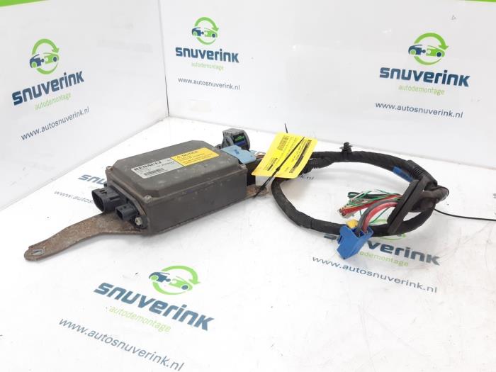 Usagé Ordinateur direction assistée Renault Laguna Coupé (DT) 2.0 Turbo 16V GT Prix € 267,75 Règlement à la marge proposé par Snuverink Autodemontage
