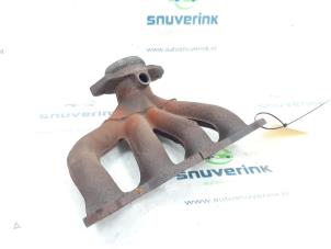 Used Exhaust manifold Renault Clio III (BR/CR) 1.2 16V 75 Price € 40,00 Margin scheme offered by Snuverink Autodemontage
