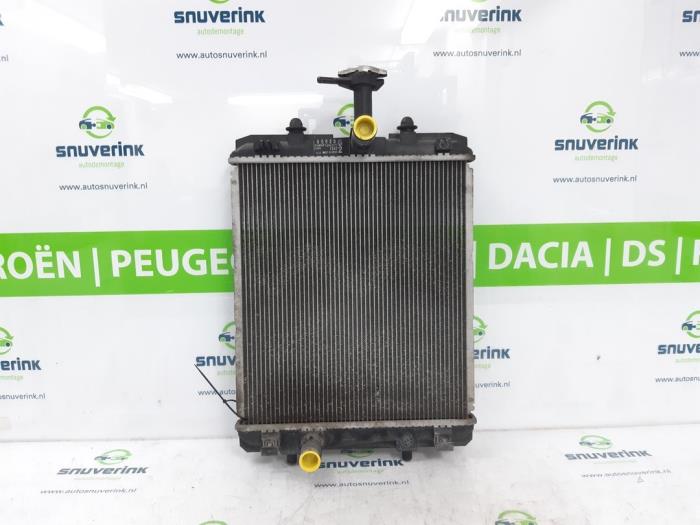 Usagé Radiateur Peugeot 107 1.0 12V Prix € 24,98 Règlement à la marge proposé par Snuverink Autodemontage