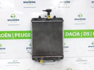 Usagé Radiateur d'eau Peugeot 107 1.0 12V Prix € 30,00 Règlement à la marge proposé par Snuverink Autodemontage