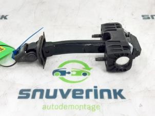 Gebrauchte Türfänger 2-türig links Opel Vivaro 2.0 CDTI 122 Preis auf Anfrage angeboten von Snuverink Autodemontage