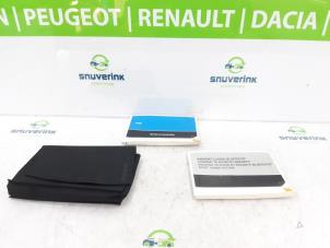 Used Instruction Booklet Renault Wind (EN/E4) 1.2 16V GT TCE eco2 Price on request offered by Snuverink Autodemontage