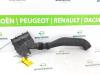 Air intake hose from a Renault Wind (EN/E4), 2010 / 2013 1.2 16V GT TCE eco2, Convertible, Petrol, 1.149cc, 75kW (102pk), FWD, D4F782; D4FK7, 2011-02 / 2013-06, EN0F; EN1F; E4MA 2011