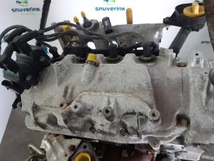 Engine from a Renault Clio III (BR/CR) 1.2 16V Tce 2012