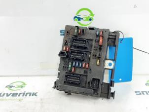 Begagnade Säkringsbox Peugeot 307 (3A/C/D) 1.6 16V Pris € 25,33 Marginaltabell erbjuds av Snuverink Autodemontage