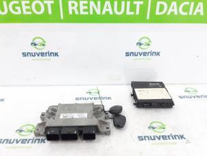 Begagnade Dator, motorstyrning Renault Twingo II (CN) 1.2 16V Pris € 149,98 Marginaltabell erbjuds av Snuverink Autodemontage