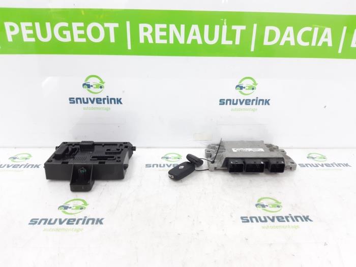 Used Engine management computer Renault Clio III (BR/CR) 1.2 16V Tce Price € 149,98 Margin scheme offered by Snuverink Autodemontage
