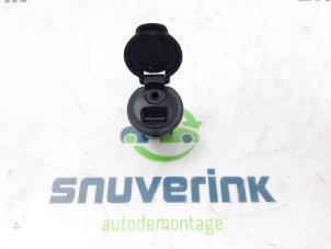 Used AUX / USB connection Peugeot 207/207+ (WA/WC/WM) 1.6 16V GT THP Price on request offered by Snuverink Autodemontage