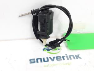 Begagnade Tanklåsmotor Opel Corsa D 1.4 16V Twinport Pris € 25,00 Marginaltabell erbjuds av Snuverink Autodemontage