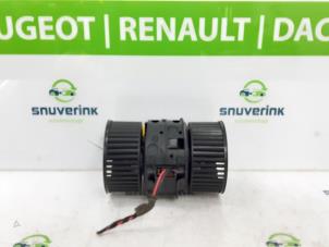 Used Heating and ventilation fan motor Renault Megane III Grandtour (KZ) 1.5 dCi 110 Price € 60,50 Inclusive VAT offered by Snuverink Autodemontage