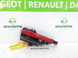 Used Front door handle 4-door, right Renault Clio IV (5R) 0.9 Energy TCE 90 12V Price € 20,00 Margin scheme offered by Snuverink Autodemontage