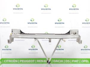Gebrauchte Stoßstangenrahmen vorne Mini Mini Cooper S (R53) 1.6 16V Preis € 25,33 Margenregelung angeboten von Snuverink Autodemontage