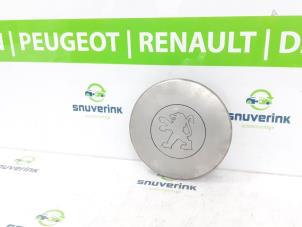 Usagé Enjoliveur moyeu Peugeot Expert (G9) 1.6 HDi 90 Prix sur demande proposé par Snuverink Autodemontage