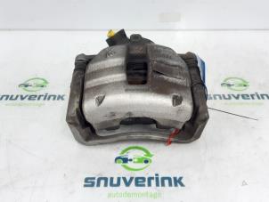 Used Front brake calliper, right Peugeot 308 SW (L4/L9/LC/LJ/LR) 1.2 12V e-THP PureTech 110 Price € 70,00 Margin scheme offered by Snuverink Autodemontage