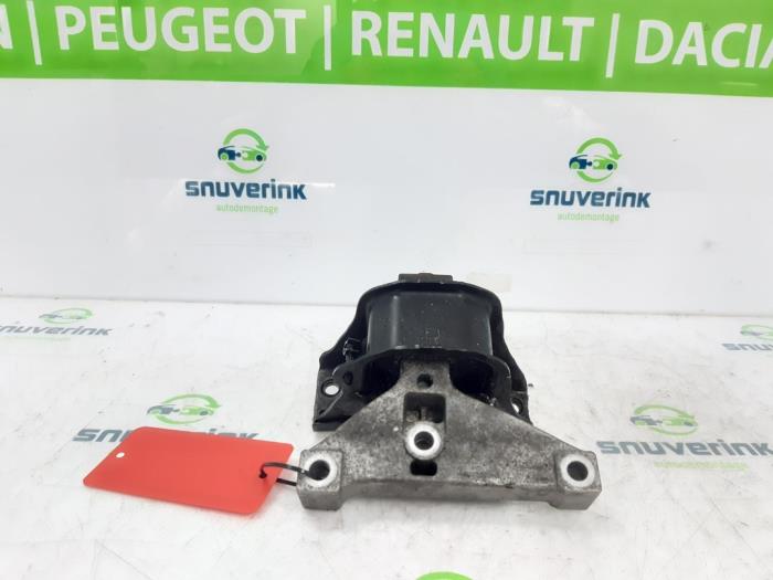 Usagé Support moteur Citroen C3 (SC) 1.4 Prix € 31,49 Règlement à la marge proposé par Snuverink Autodemontage