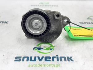 Used Drive belt tensioner Opel Vivaro 2.0 CDTI 122 Price € 36,30 Inclusive VAT offered by Snuverink Autodemontage