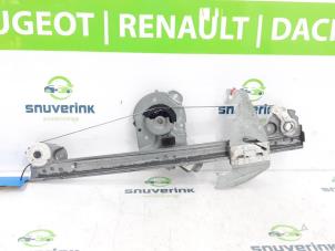 Used Window mechanism 2-door, front right Peugeot 107 1.0 12V Price € 25,00 Margin scheme offered by Snuverink Autodemontage