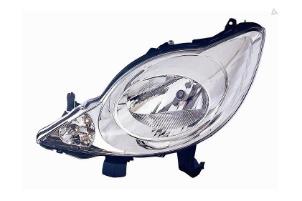 New Headlight, left Peugeot 107 Price € 133,10 Inclusive VAT offered by Snuverink Autodemontage