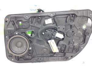 Usagé Mécanique vitre 4portes avant droite Volvo V40 (MV) 1.6 D2 Prix € 45,00 Règlement à la marge proposé par Snuverink Autodemontage
