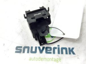 Used Card reader (lock) Volvo V40 (MV) 1.6 D2 Price € 55,00 Margin scheme offered by Snuverink Autodemontage