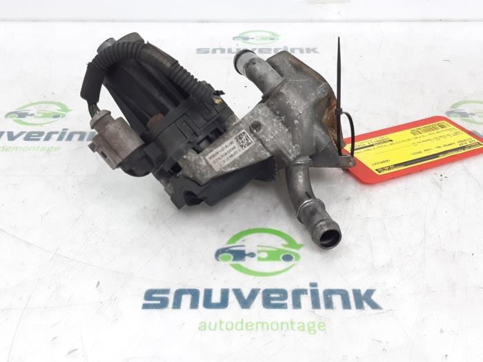 EGR valve from a Citroën Jumper (U9) 2.2 HDi 150 2012