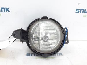 Used Fog light, front left Mini Clubman (R55) 1.6 16V Cooper Price on request offered by Snuverink Autodemontage