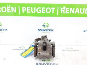 Used Rear brake calliper, right Peugeot 208 I (CA/CC/CK/CL) 1.4 16V Price € 25,00 Margin scheme offered by Snuverink Autodemontage