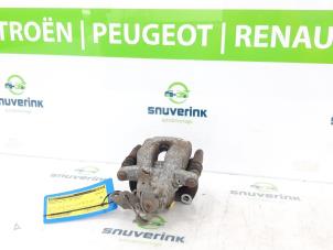 Used Rear brake calliper, left Peugeot 208 I (CA/CC/CK/CL) 1.4 16V Price € 25,00 Margin scheme offered by Snuverink Autodemontage