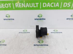 Used Power steering pump Renault Kangoo (KC) 1.5 dCi 65 Price € 40,00 Margin scheme offered by Snuverink Autodemontage