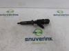 Injector (diesel) from a Renault Trafic New (FL) 1.9 dCi 82 16V 2003