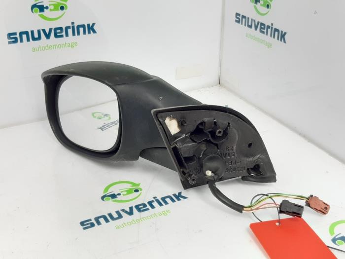Wing mirror, left from a Citroën C3 (FC/FL/FT) 1.4 2003