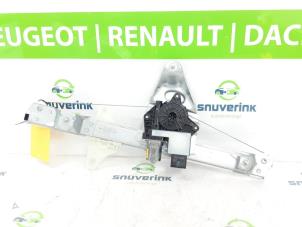 Usagé Mécanique vitre 4portes avant gauche Renault Arkana (RJLL) 1.6 E-Tech 145 16V Prix € 363,00 Prix TTC proposé par Snuverink Autodemontage