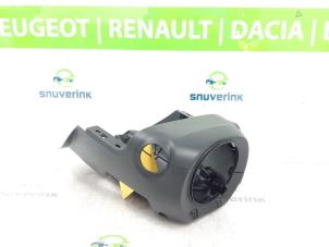 Used Steering column cap Renault Arkana (RJLL) 1.6 E-Tech 145 16V Price € 42,35 Inclusive VAT offered by Snuverink Autodemontage