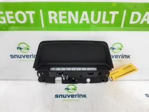 Used Third brake light Renault Arkana (RJLL) 1.6 E-Tech 145 16V Price € 66,55 Inclusive VAT offered by Snuverink Autodemontage