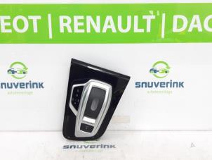 Used Parking brake switch Renault Arkana (RJLL) 1.6 E-Tech 145 16V Price € 90,75 Inclusive VAT offered by Snuverink Autodemontage