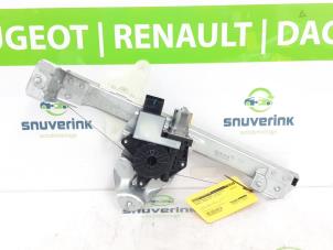 Usagé Mécanique vitre 4portes arrière gauche Renault Arkana (RJLL) 1.6 E-Tech 145 16V Prix € 242,00 Prix TTC proposé par Snuverink Autodemontage