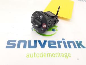 Used Airbag switch Renault Arkana (RJLL) 1.6 E-Tech 145 16V Price € 24,20 Inclusive VAT offered by Snuverink Autodemontage