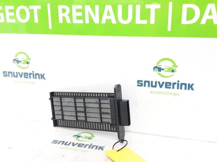 Używane Element grzewczy Renault Arkana (RJLL) 1.6 E-Tech 145 16V Cena € 24,20 Z VAT oferowane przez Snuverink Autodemontage