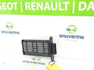 Used Heating element Renault Arkana (RJLL) 1.6 E-Tech 145 16V Price € 42,35 Inclusive VAT offered by Snuverink Autodemontage