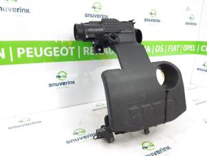 Usagé Boîtier filtre à air Renault Arkana (RJLL) 1.6 E-Tech 145 16V Prix € 96,80 Prix TTC proposé par Snuverink Autodemontage