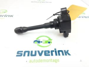 Usados Bobina Renault Arkana (RJLL) 1.6 E-Tech 145 16V Precio € 36,30 IVA incluido ofrecido por Snuverink Autodemontage