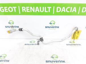 Usagé Tuyau de climatisation Renault Arkana (RJLL) 1.6 E-Tech 145 16V Prix € 54,45 Prix TTC proposé par Snuverink Autodemontage