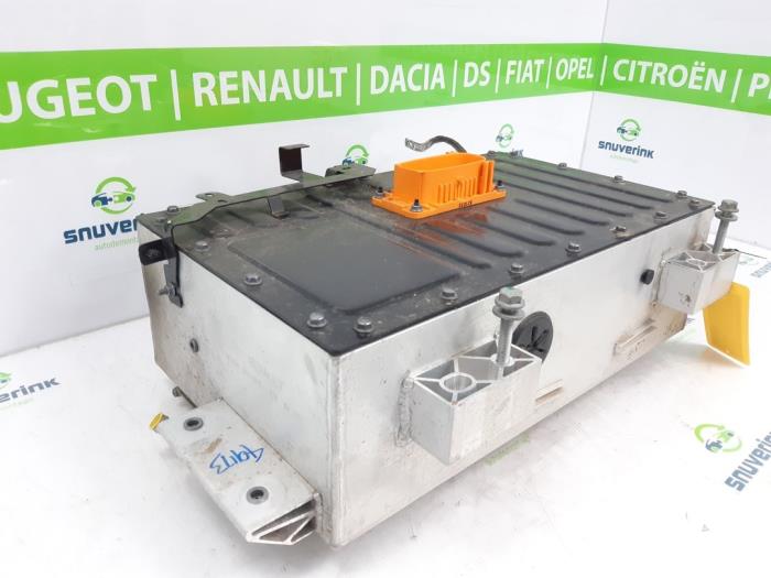 Fixations Batterie Renault Arkana 748A02988R ❮ bas prix