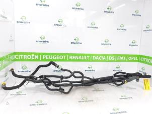 Usagé Tuyau (divers) Renault Arkana (RJLL) 1.6 E-Tech 145 16V Prix € 108,90 Prix TTC proposé par Snuverink Autodemontage