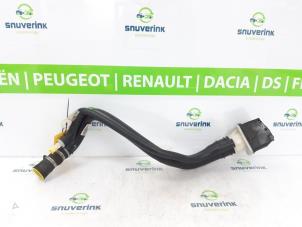 Used Fuel tank filler pipe Renault Scénic III (JZ) 1.5 dCi 110 Price on request offered by Snuverink Autodemontage