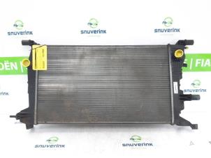 Used Radiator Renault Scénic III (JZ) 1.5 dCi 110 Price € 35,00 Margin scheme offered by Snuverink Autodemontage